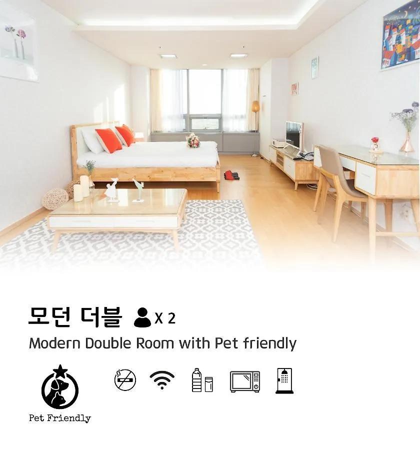 Incheon Airport Capsule Hotel Fly Me To The Moon