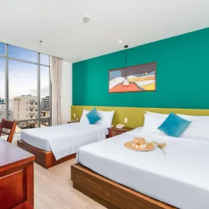 May Beach Hotel ホテル ダナン市
