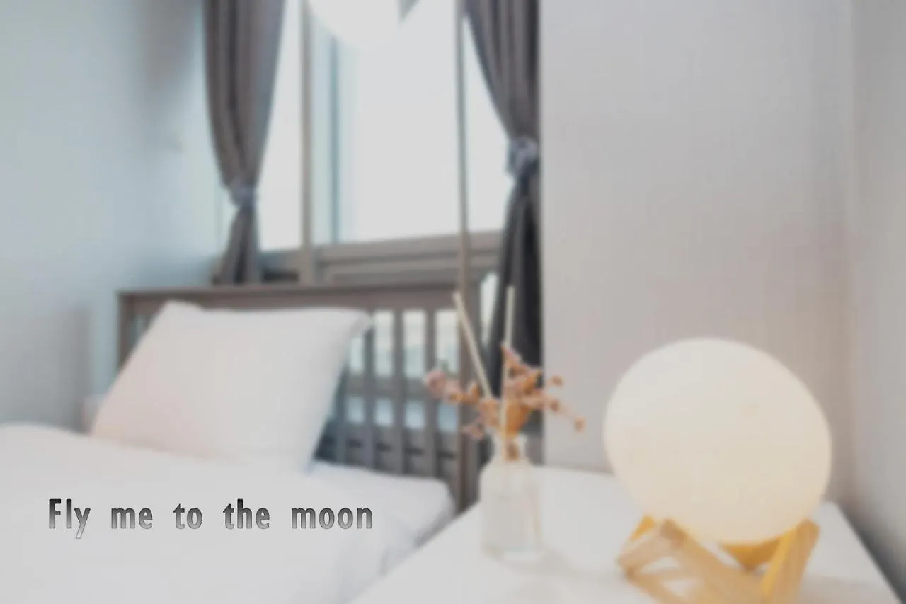 Incheon Airport Capsule Hotel Fly Me To The Moon